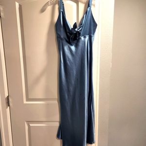 Blue silk dress with tie